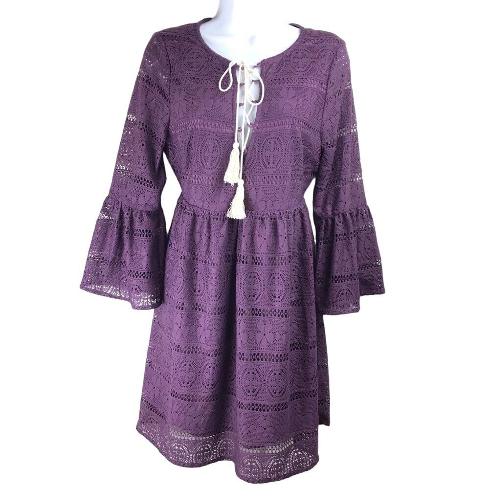 Entro Babydoll Babe Bell Sleeve Lace Dress Sz S NWT